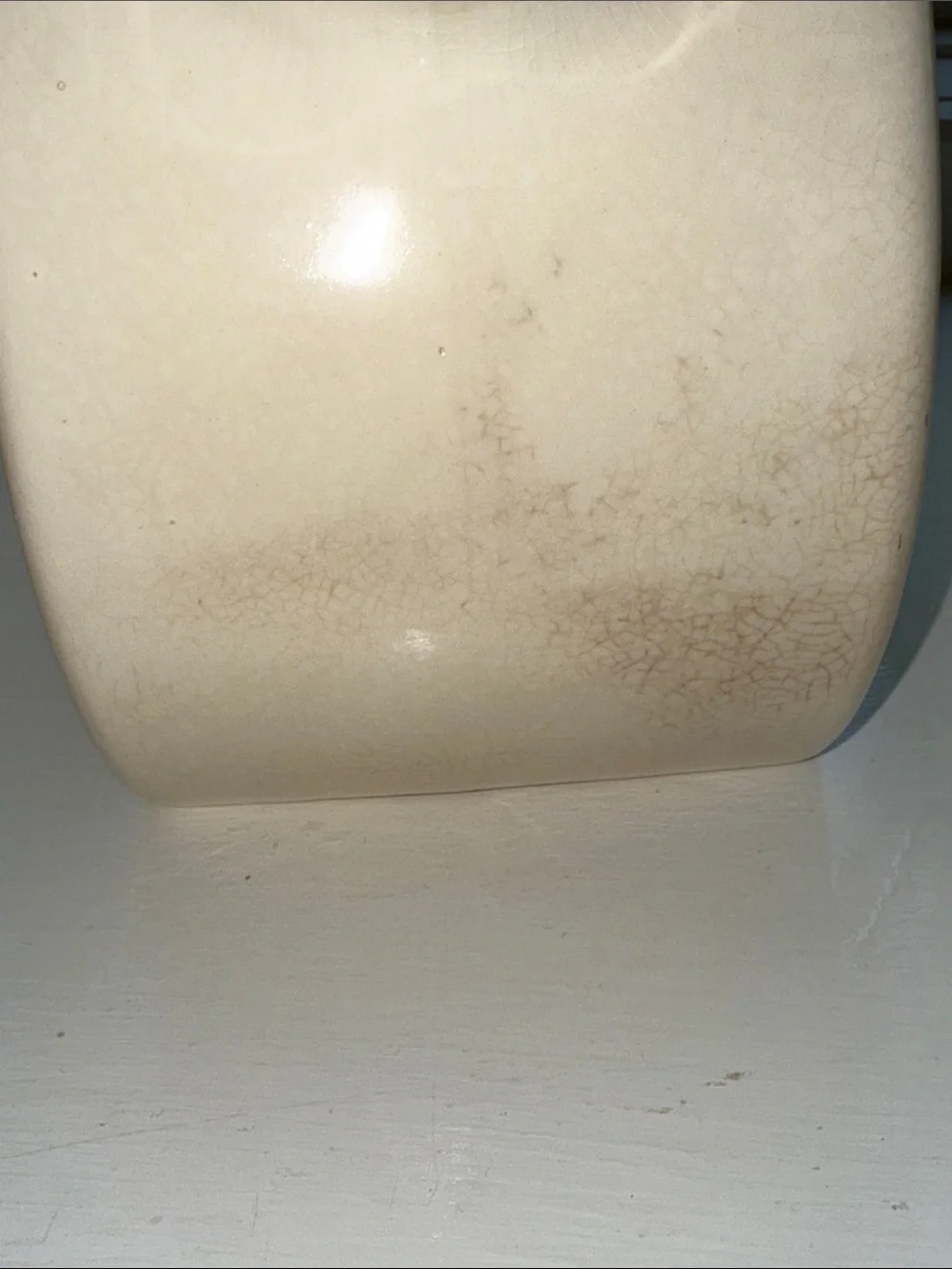 VTG Universal Cambridge MCM Ceramic Refrigerator Water Pitcher Cattail Design